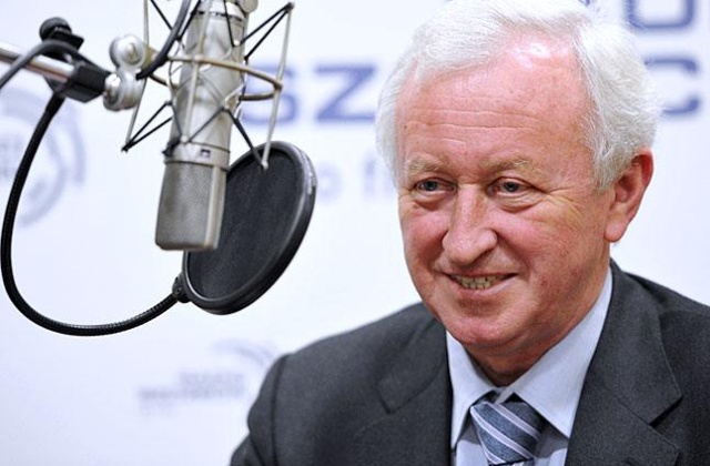 Przedstawiciele Komisji Transportu z Parlamentu Europejskiego z wizytą w stolicy Pomorza Zachodniego. Deputowani rozmawiają o modernizacji linii kolejowej Szczecin-Berlin. Niemcy zadeklarowali, że wyremontują ją do 2020 roku. Zdaniem europarlamentarzystów, to za długo.