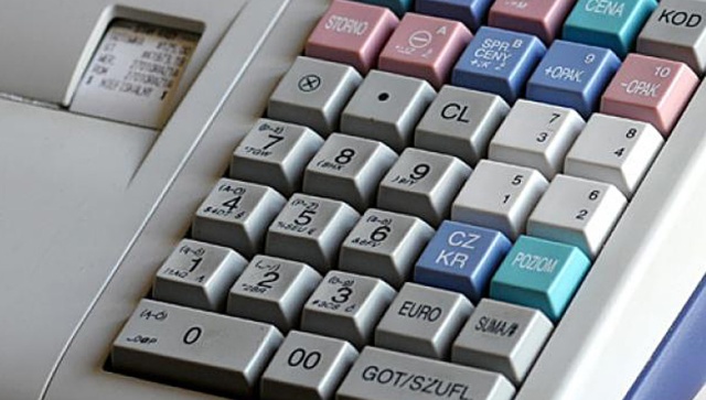 Od 1 października handlowcy prowadzący kasy fiskalne powinni wydawać bardzo szczegółowe paragony. To efekt rozporządzenia resortu finansów, które nakazuje umieszczanie na rachunkach pełnej nazwy artykułów.