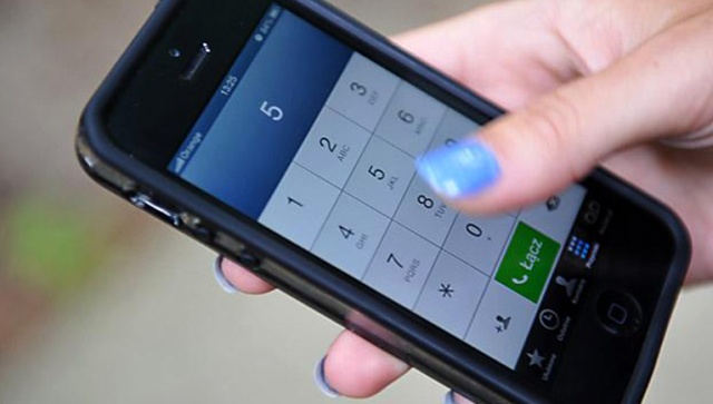 Przepisy dotyczące billingów telefonicznych nie chronią dostatecznie obywateli przed nadmierną ingerencją państwa - twierdzi Najwyższa Izba Kontroli. Z raportu NIK w tej sprawie wynika, że polskie służby specjalne pobierają te dane w sposób niekontrolowany.