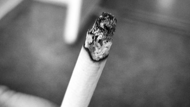 Średnio o złotówkę podrożeją papierosy od nowego roku. Rząd chce podwyższyć akcyzę na papierosy o 5 procent.