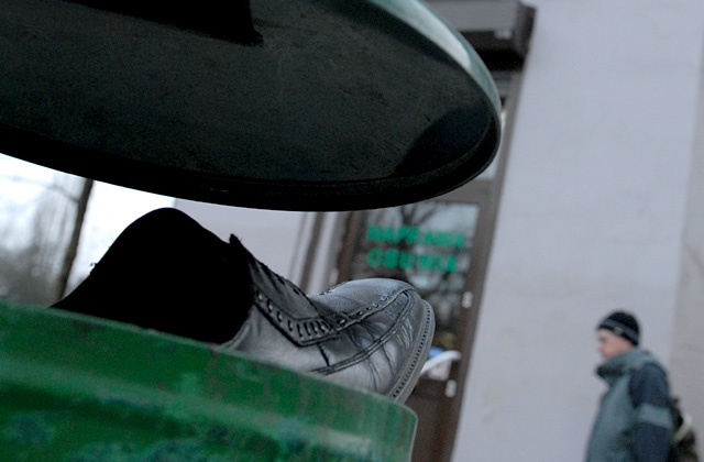 Polacy za rzadko i niechętnie korzystają ze swoich praw dotyczących reklamacji usług, bo uważają procedury za nieprzyjemne i trudne.