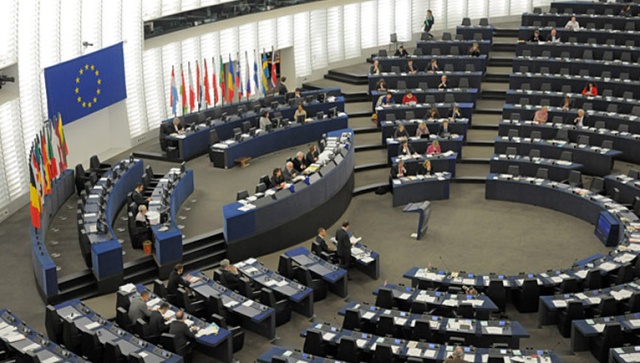 Ukraińska delegacja z wicepremierem Serhijem Arbuzowem jedzie w czwartek do Brukseli. Tam spotka się z komisarzem Unii Europejskiej do spraw rozszerzenia.