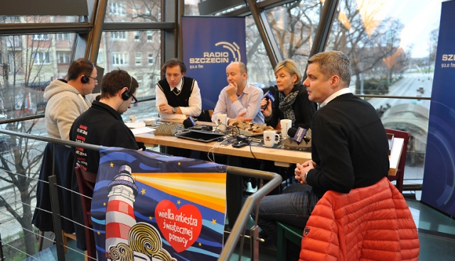 Fot. Łukasz Szełemej [Radio Szczecin] Radni o sprawie DPS-u: "Prezydent musi zrozumieć, że przegrał", "kompromis będzie się rodził" [ZDJĘCIA]