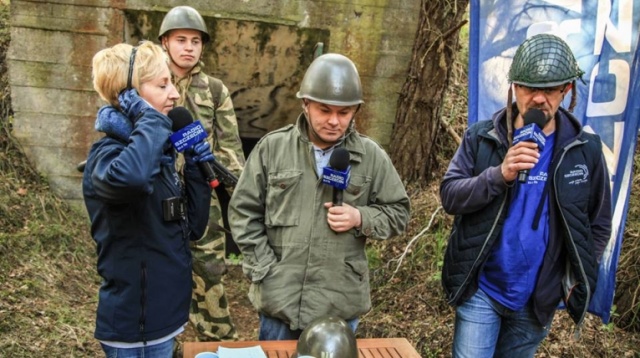 Od 1 maja będzie można zwiedzać Zapasowe Stanowisko Dowodzenia Marynarki Wojennej na wyspie Wolin. Fot. Paweł Płocharski [Radio Szczecin] Podziemne miasto na wyspie Wolin. To tu miała rozpocząć się atomowa zagłada [DUŻO ZDJĘĆ]