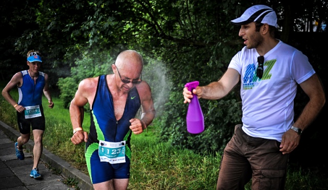 650 zawodników z Polski i świata wystartowało w zawodach Unity Line Triathlon Szczecin. Fot. Łukasz Szełemej [Radio Szczecin] Zawody tylko dla twardzieli w Szczecinie. Wyniki triathlonowej imprezy [NOWE, ZDJĘCIA, WIDEO]