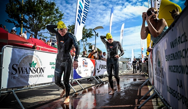 650 zawodników z Polski i świata wystartowało w zawodach Unity Line Triathlon Szczecin. Fot. Łukasz Szełemej [Radio Szczecin] Zawody tylko dla twardzieli w Szczecinie. Wyniki triathlonowej imprezy [NOWE, ZDJĘCIA, WIDEO]