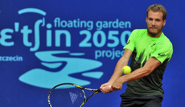 Axel Michon (FRA) (na zdj.) - Kamil Majchrzak (POL). Fot. Łukasz Szełemej [Radio Szczecin] Kamil Majchrzak w ćwierćfinale Pekao Szczecin Open [ZDJĘCIA]