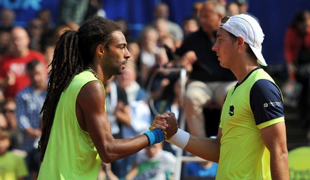 Reprezentant Niemiec Dustin Brown wygrał tegoroczny turniej tenisowy Pekao Szczecin Open. Fot. Łukasz Szełemej [Radio Szczecin] Turniejowa jedynka przegrała. Szybki finał Pekao Szczecin Open dla Browna [ZDJĘCIA]