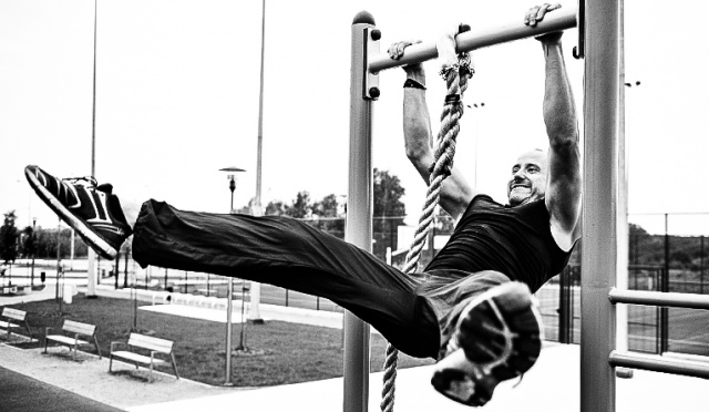 Fot. Łukasz Szełemej [Radio Szczecin] Street Workout, czyli wykorzystanie własnego ciężaru do poprawy formy [ZDJĘCIA, WIDEO]