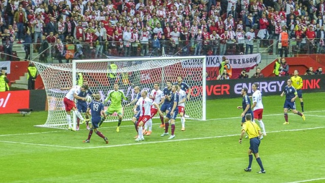 Grzegorz Krychowiak główkował, ale nie trafił w bramkę. Fot. Tomasz Chaciński [Radio Szczecin] Nawałka: Eliminacje dopiero się rozpoczęły. W każdym meczu będzie wojna [WIDEO, ZDJĘCIA]