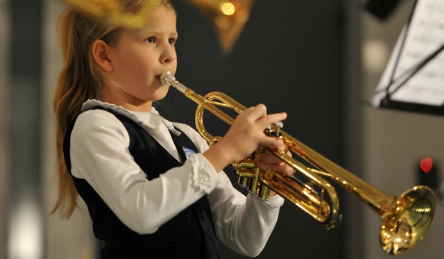 Olga Wudkiewicz z zespołu Junior Brass. Fot. Łukasz Szełemej [Radio Szczecin] Młodzi muzycy na start. Ruszyła Olimpiada Zespołów Kameralnych [ZDJĘCIA]