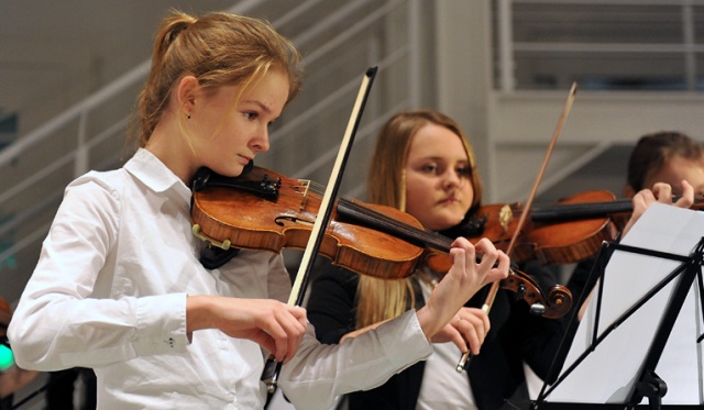 Orkiestra "Tempo di musica". Fot. Łukasz Szełemej [Radio Szczecin] Młodzi muzycy na start. Ruszyła Olimpiada Zespołów Kameralnych [ZDJĘCIA]