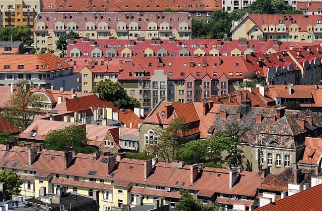 Rzeczpospolita donosi, że w ciągu dekady na wieś przeniosło się prawie ćwierć miliona osób.
