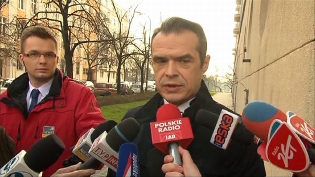 Zarzut zatajenia prawdy i podawania nieprawdziwych informacji usłyszał w czwartek były minister transportu, Sławomir Nowak. Grozi za to do trzech lat więzienia - informuje TVN24.