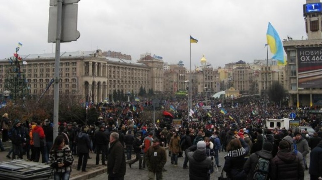 Kolejne starcia z milicją na Ukrainie. Rannych zostało kilkanaście osób, w tym dziennikarze i były szef MSW Ukrainy, a obecnie jeden z liderów opozycji, Jurij Łucenko - informuje Polska Agencja Prasowa.
