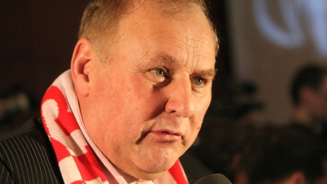 Były bramkarz reprezentacji Polski - Jan Tomaszewski - będzie jedną z osób, które wezmą udział w ceremonii losowania grup eliminacyjnych na Euro 2016.