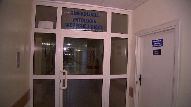 Pacjentka szpitala we Włocławku w ósmym miesiącu straciła bliźniaczą ciążę - podaje tvn24.
