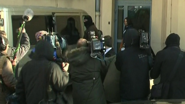 Cztery zarzuty dotyczące innych czynności seksualnych z nieletnim usłyszał we wtorek ksiądz Wojciech G.
