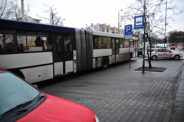 Korkuje się centrum Szczecina. Kłopoty na Piastów i Kościuszki