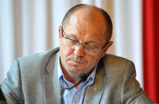 Sawicki potwierdził, że przyjął propozycję objęcia teki szefa resortu rolnictwa, którą złożył mu wicepremier Janusz Piechociński z PSL-u - podaje Polska Agencja Prasowa.