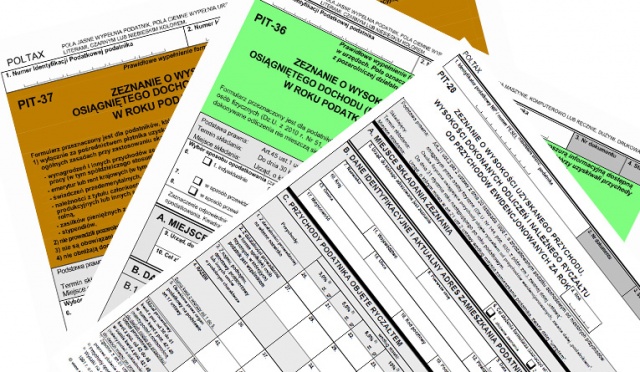 Za ponad tydzień upływa termin rozliczenia się z podatku. Doradcy przypominają, że samotni rodzice mogą rozliczyć się wspólnie z dzieckiem, dzięki temu podatek będzie niższy.