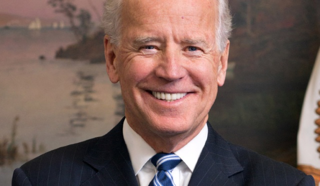 Amerykański wiceprezydent na Ukrainie. Joe Biden zapowiedział pomoc dla ukraińskiej gospodarki i zachęcił rządzących do walki z korupcją.