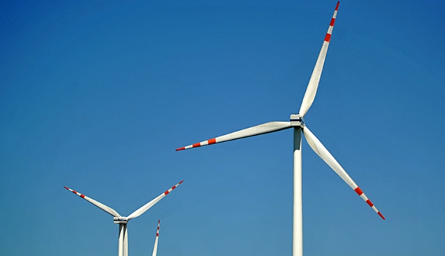 Będzie kosztować 200 milionów i ma produkować 40 Megawatów prądu. W Zachodniopomorskiem powstanie nowa farma wiatrowa. Wiatraki staną w Karwicach koło Sławna.