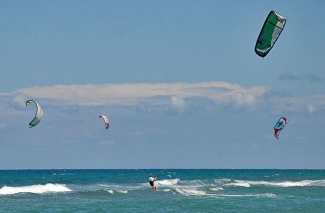 Przez dwa dni Szczecin będzie stolicą kitesurfingu. Najlepsi krajowi zawodnicy ścigać się będą w zawodach Harpagan Race zaliczanych do Pucharu Polski.
