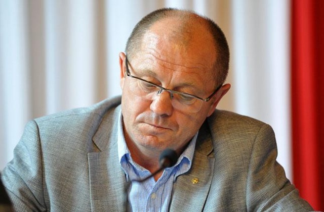 Jest szansa, że 4 czerwca Ukraina zniesie embargo na polską wieprzowinę i wołowinę - tak w rozmowie z TVP ocenił minister rolnictwa Marek Sawicki. Szef resortu poinformował, że tego dnia jedzie do Kijowa.