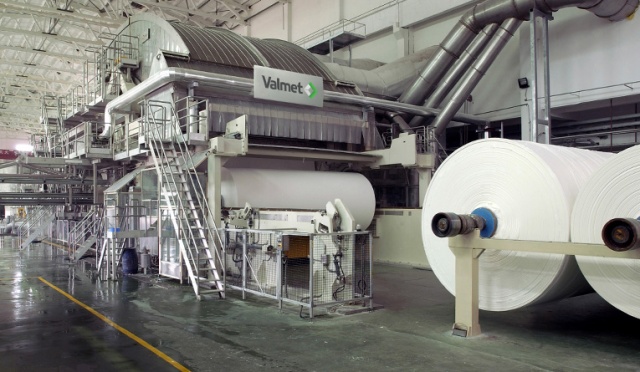 Fiński Valmet - producent składanych dachów do kabrioletów - przenosi fabrykę do Polski, do swojego zakładu w Żarach w Lubuskiem.