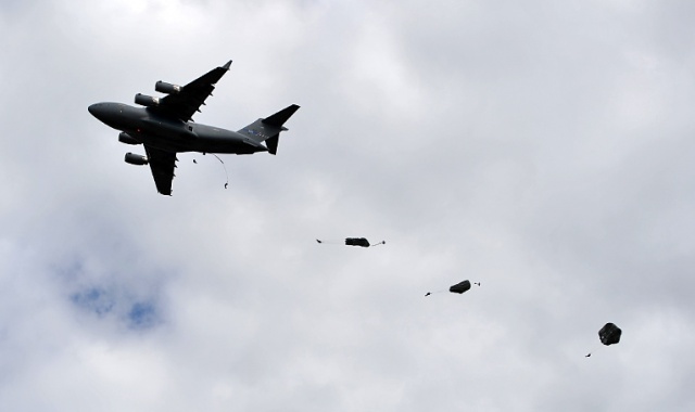 W przyszłym roku trudno będzie osiągnąć cel dwóch proc. PKB wydanych na armię - tak w rozmowie z Polsat News minister finansów Mateusz Szczurek odniósł się do pomysłu Prezydenta RP.