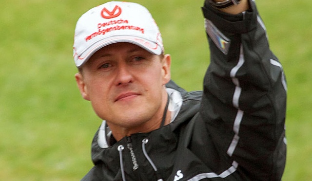 Michael Schumacher został wypisany ze szpitala we francuskim Grenoble - poinformowała menadżerka byłego kierowcy F1. Sabine Kehm dodała też, że siedmiokrotny mistrz świata nie jest już w stanie śpiączki.
