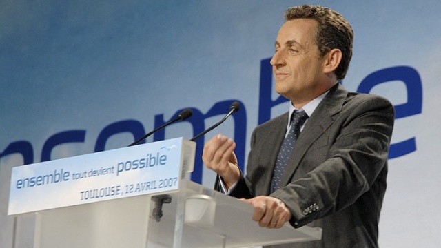 Nicolas Sarkozy będzie przesłuchany w sprawie dotyczącej domniemanego nadużywania wpływów - poinformowały źródła we francuskim wymiarze sprawiedliwości.