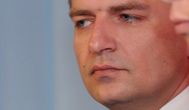 W środę późnym wieczorem, po dwudniowych obradach posłowie z komisji zdrowia przyjęli pakiet kolejkowy, czyli zbiór zmian w przepisach, które m.in. mają skrócić czas oczekiwania na rozpoczęcie leczenia osób chorych na raka - informuje Polska Agencja Prasowa. Nie obyło się jednak bez kontrowersji.