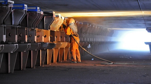 Polska potrzebuje przynajmniej 10 lat, żeby nadrobić zaległości w szkolnictwie zawodowym. Tak goście audycji Radio Szczecin na Wieczór skomentowali wyniki tegorocznych egzaminów zawodowych.
