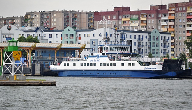 Problemy z rozstrzygnięciem przetargu na wykonanie tzw. programu funkcjonalno-użytkowego tunelu w Świnoujściu. To niezbędny dokument, który umożliwi m.in. staranie się o unijne dofinansowanie i ogłoszenie przetargu na budowę tunelu.