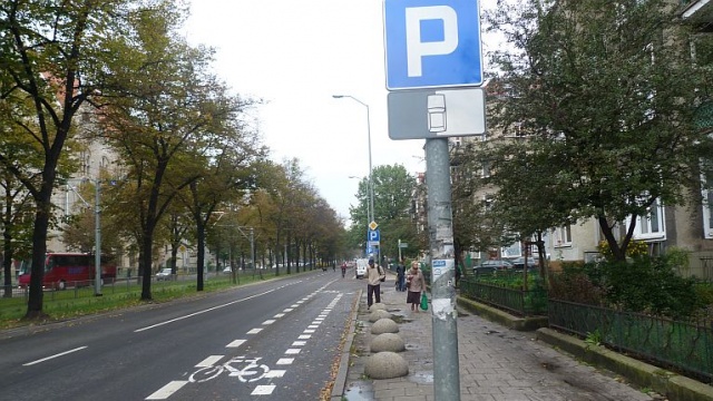 Nowy parking przy nowej alei Piastów nie dla samochodów