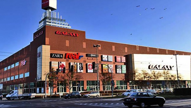 ZUS uruchamia oddział w szczecińskim centrum handlowym Galaxy. Każdy ubezpieczony, będzie mógł tam założyć swoje konto na Platformie Usług Elektronicznych ZUS. To jednorazowa akcja w ramach Dni Ubezpieczonego.