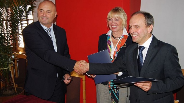 Pół roku po tym, jak tereny przemysłowe pod Kamieniem Pomorskim objęto przywilejami specjalnej strefy ekonomicznej, pojawił się pierwszy inwestor, który chce wybudować na nich swoją fabrykę.