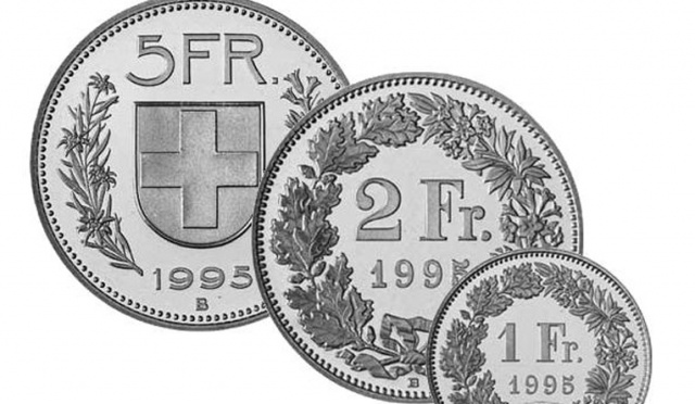 Jest szansa na pomoc dla frankowiczów, ale dopiero po raporcie Komisji Nadzoru Finansowego - to wniosek z czwartkowego roboczego spotkania wicepremiera Janusza Piechocińskiego z zarządem Związku Banków Polskich.