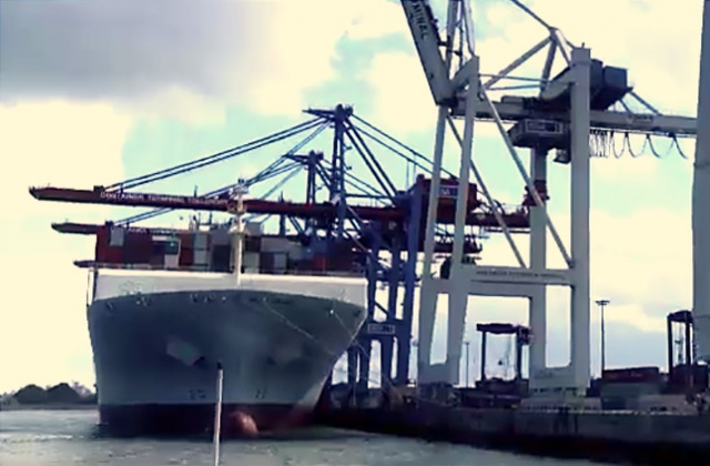 OT Logistics - firma zajmująca się transportem śródlądowym i morskim - będzie przeładowywać kontenery w Świnoujściu - podaje Rzeczpospolita.