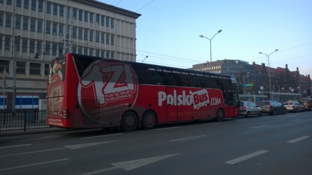 Polski Bus stosuje ceny dumpingowe - alarmują zachodniopomorskie firmy przewozowe. Jedna z nich, obsługująca trasę Szczecin-Berlin, złożyła zawiadomienie do Urzędu Ochrony Konkurencji i Konsumentów.