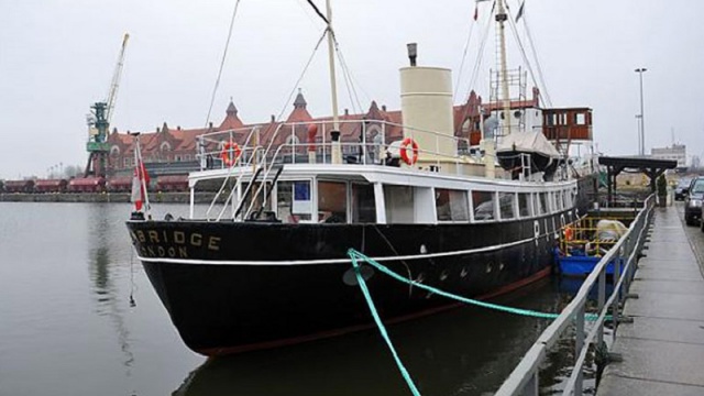 Statek Bembridge wzbogacił się o nowe eksponaty. Fot. Łukasz Szełemej [Radio Szczecin] Wyjątkowe eksponaty wzbogaciły kolekcję szczecińskiego statku-muzeum [ZDJĘCIA]