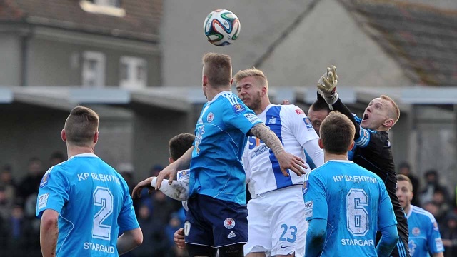 Błękitni Stargard pokonali w pierwszym półfinale PP Lecha Poznań 3:1. Fot. Łukasz Szełemej [Radio Szczecin] Błękitni w prima aprilis nie żartują [ZDJĘCIA]