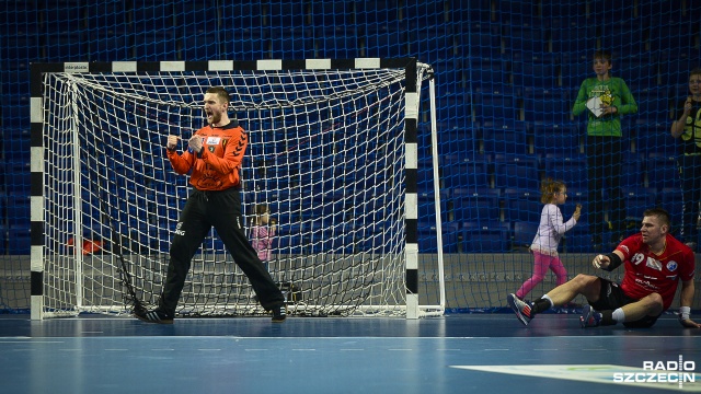 Pogoń Szczecin - Stal Mielec 28:25. Fot. Jarosław Gaszyński [Radio Szczecin] Szczypiorniści Pogoni zmiękczyli Stal i są w półfinale Mistrzostw Polski [ZDJĘCIA, WIDEO]