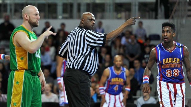 Harlem Globetrotters w Azoty Arenie. Fot. Łukasz Szełemej [Radio Szczecin] Koszykarskie show z Ameryki w Szczecinie [ZDJĘCIA, WIDEO]