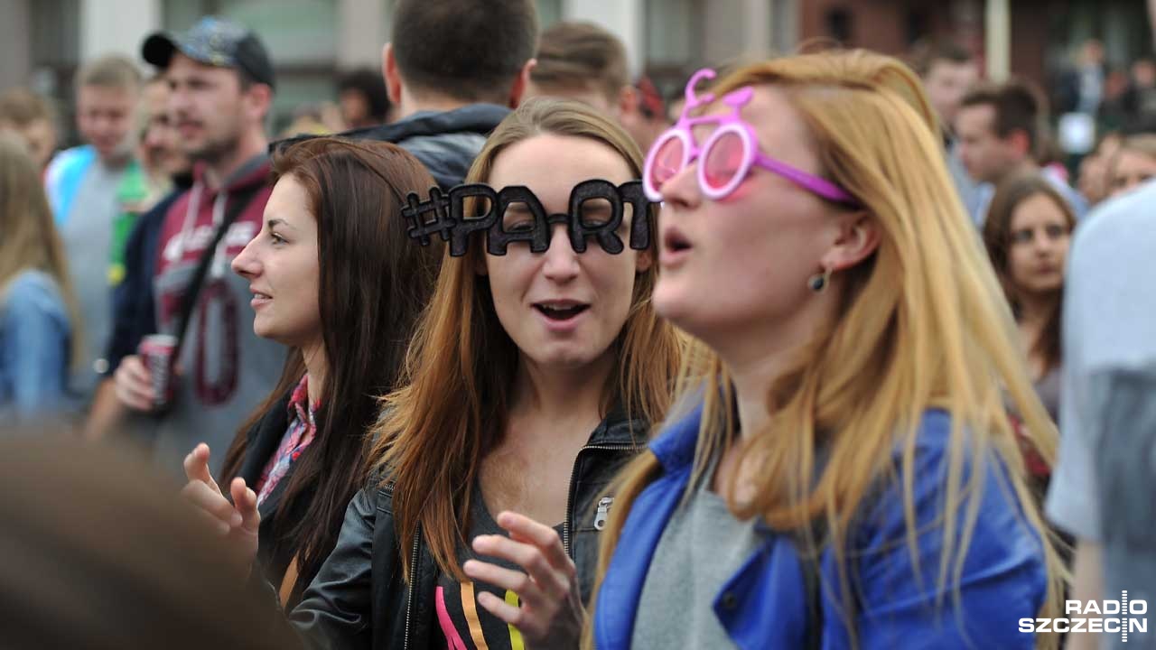 Pod uwagę branych było 18 polskich uczelni państwowych i ponad 23 tysiące absolwentów. Raport firmy SedlakSedlak opublikował TVN Biznes i Świat.