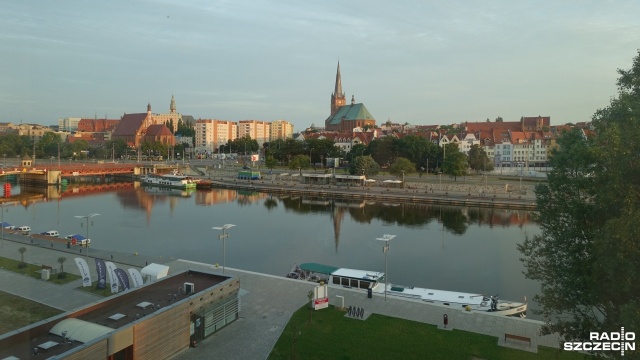 Radio Szczecin w siedzibie Home.pl. Fot. Katarzyna Nesterowicz [Radio Szczecin] Z wizytą u specjalistów od działania sieci internetowej [DUŻO ZDJĘĆ, WIDEO]