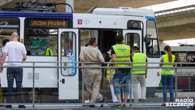 Wtorkowy test trasy Szczecińskiego Szybkiego Tramwaju. Fot. Konrad Nowak [Radio Szczecin] Pierwsze testy szczecińskiego szybkiego tramwaju [WIDEO, ZDJĘCIA]