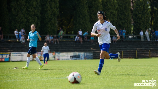 Piłkarki nożne Olimpii Szczecin przegrały na własnym stadionie z Górnikiem Łęczna 0:9. Fot. Konrad Nowak [Radio Szczecin] Nokaut w Szczecinie. Lider okazał się za mocny [ZDJĘCIA]